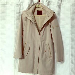 Ivanka Trump lined rain jacket.